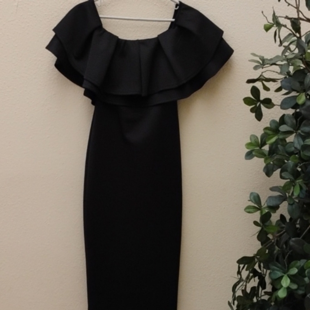 Elegant Black Ruffle Off-Shoulder Dress